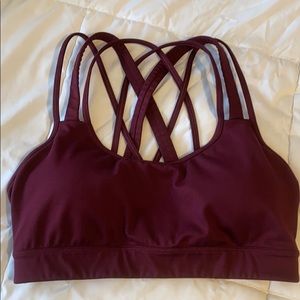 Victoria’s Secret strappy back sports bra M